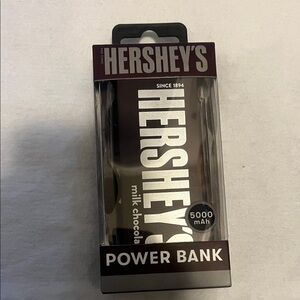 Hershey’s milk chocolate power bank
